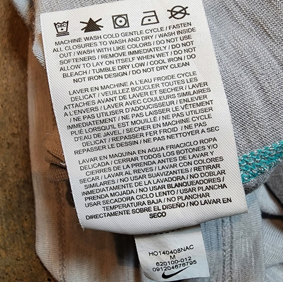 Nike Men's Dri-FIT 1/4 Zip Running Shirt - Picture 10 of 11